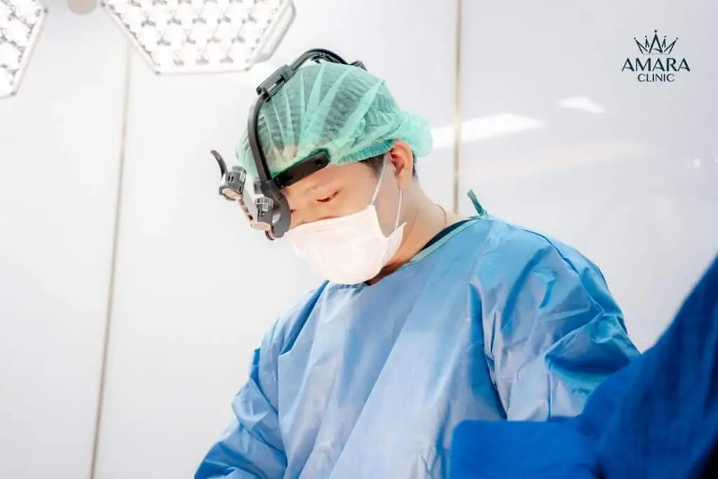 ดูดไขมัน เติมไขมัน Amara Liposuction Center (เอมาร่า คลินิก) โดยแพทย์ผู้มีประสบการณ์