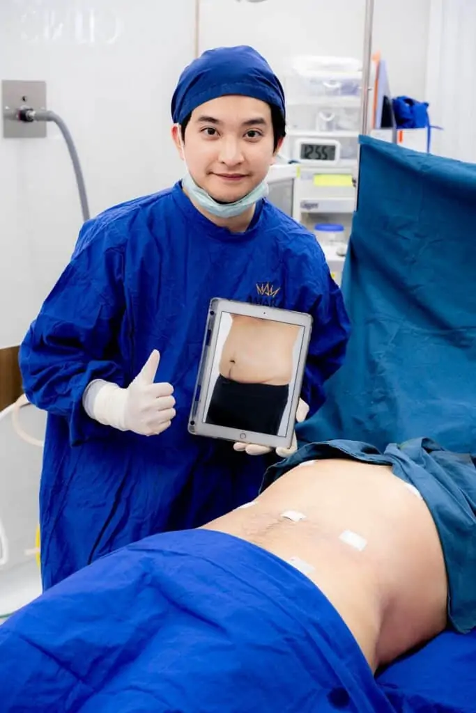 ดูดไขมัน เติมไขมัน Amara Liposuction Center (เอมาร่า คลินิก) โดยแพทย์ผู้มีประสบการณ์