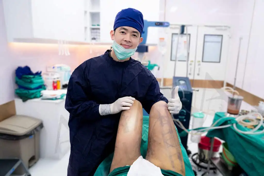 Disadvantages of inner thigh liposuction